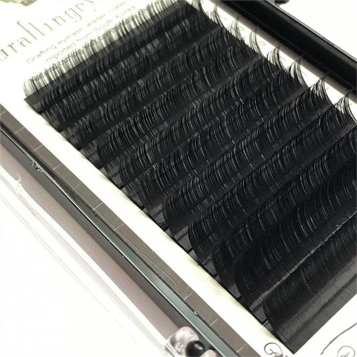 0.10 Mixed Classic Volume Lashes