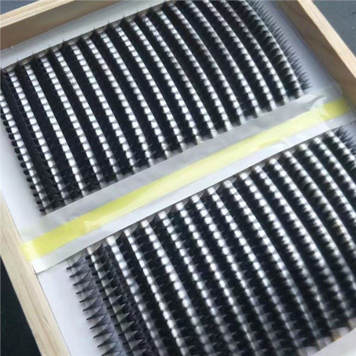 wholesale premade lash fans