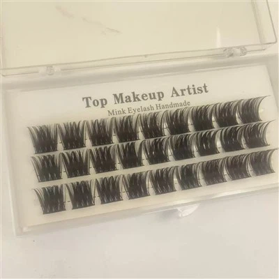 Wide Stem Cluster Lashes
